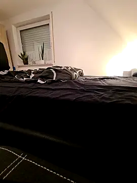 tom8912 online show from February 16, 12:19 am