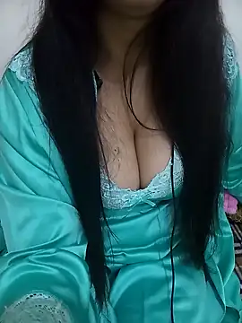 Snapshot of Liyan- chatting on March 20, 1:57 am Liyan- online show from March 20, 1:57 am