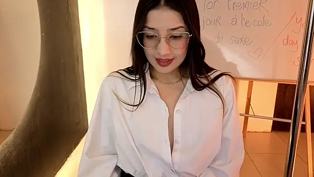 Snapshot of Emma_Lombardi chatting on September 26, 2:02 pm Emma Lombardi online show from September 26, 2:02 pm