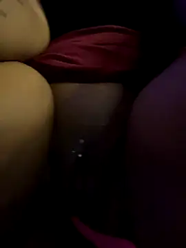 Snapshot of MelannyTylor chatting on November 13, 6:06 am MelannyTylor online show from November 13, 6:06 am