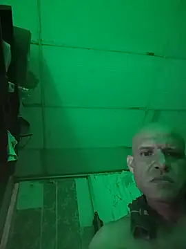 Snapshot of Nathaila_her_dog69 chatting on January 16, 8:51 am Nathaila her dog69 online show from January 16, 8:51 am