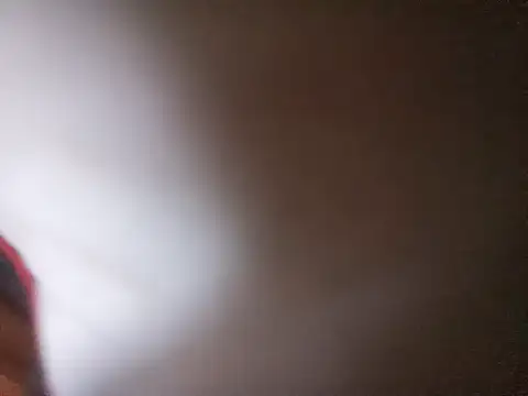 Snapshot of nevessartori chatting on January 2, 9:39 pm nevessartori online show from January 2, 9:39 pm