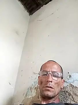 Snapshot of nevessartori chatting on December 31, 6:35 pm nevessartori online show from December 31, 6:35 pm