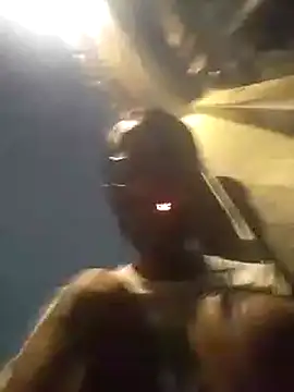 Snapshot of nevessartori chatting on March 18, 12:19 am nevessartori online show from March 18, 12:19 am