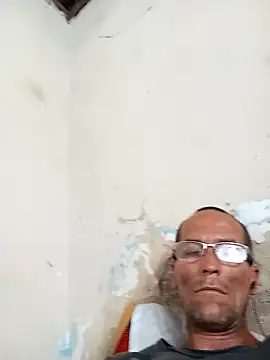 Snapshot of nevessartori chatting on January 12, 2:30 pm nevessartori online show from January 12, 2:30 pm