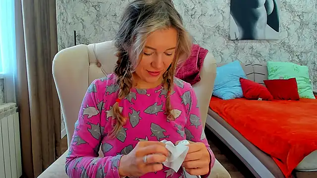 foxy blond online show from March 24, 12:32 am