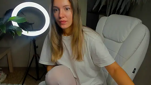 foxy blond online show from October 22, 11:25 pm