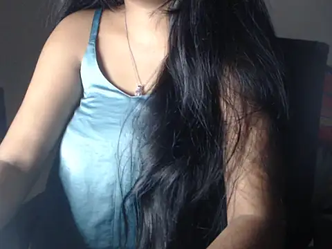 Snapshot of DevilErin chatting on December 18, 9:29 pm DevilErin online show from December 18, 9:29 pm