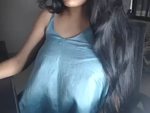 Snapshot of DevilErin chatting on March 12, 3:23 am DevilErin online show from March 12, 3:23 am