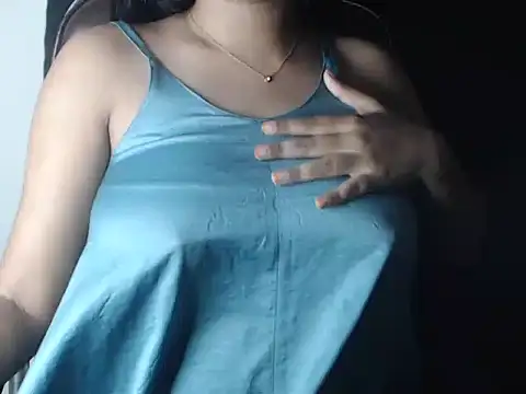 DevilErin online show from October 5, 7:15 pm
