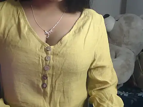 DevilErin online show from December 6, 8:45 pm