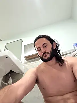 Snapshot of jorwee chatting on October 24, 6:45 am jorwee online show from October 24, 6:45 am