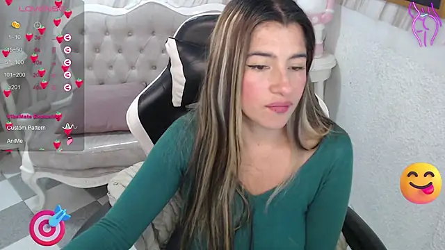 Snapshot of Valerie_b chatting on March 19, 6:14 am Valerie b online show from March 19, 6:14 am