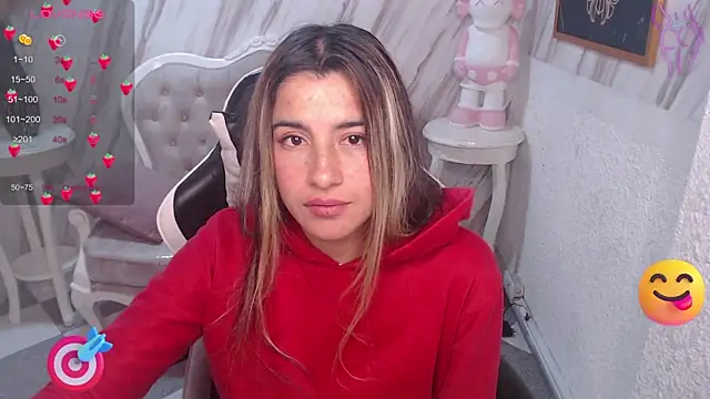 Snapshot of Valerie_b chatting on March 14, 11:01 am Valerie b online show from March 14, 11:01 am