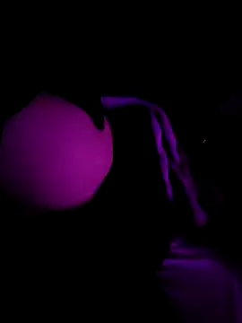 Snapshot of rasta9007 chatting on April 4, 10:27 pm rasta9007 online show from April 4, 10:27 pm