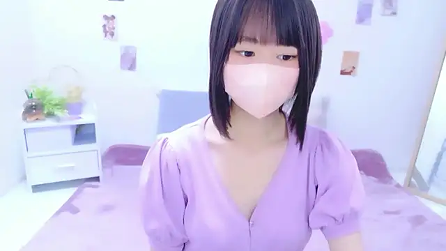 Snapshot of Im_Yu-na chatting on June 10, 11:22 am Im Yu-na online show from June 10, 11:22 am