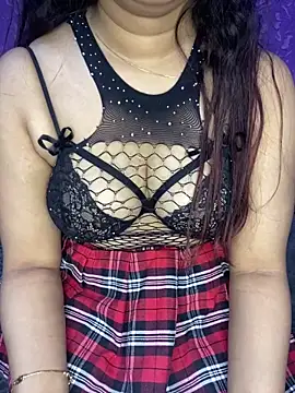 chelsiee1 online show from December 15, 6:14 pm