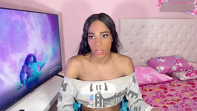 DannaDocell online show from March 21, 3:33 am