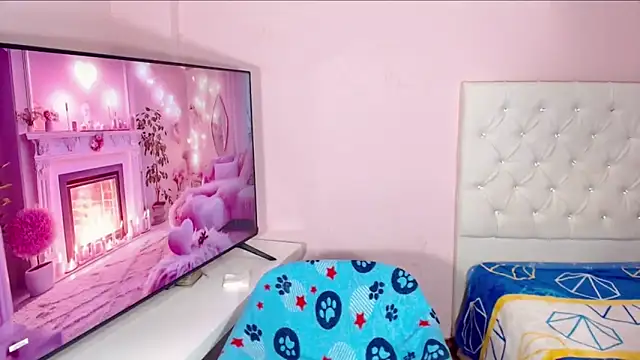 DannaDocell online show from March 15, 10:22 pm
