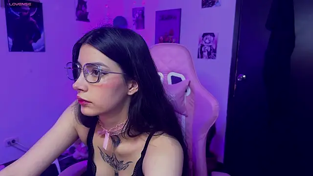 cami mila9 online show from February 1, 8:56 am