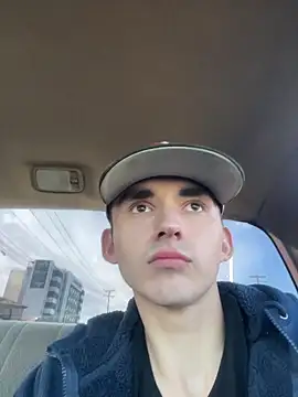 kevinsito1 online show from December 4, 5:01 pm