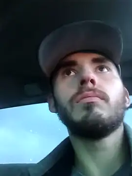 kevinsito1 online show from April 1, 1:41 pm