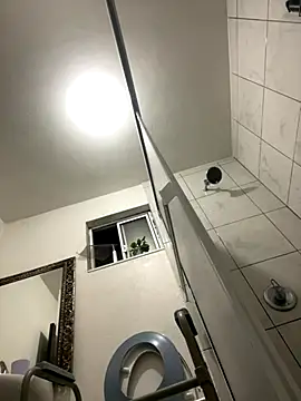 kevinsito1 online show from September 18, 2:36 am