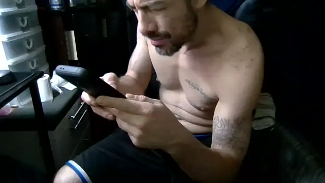 MasterJizzJunky online show from April 7, 6:54 pm