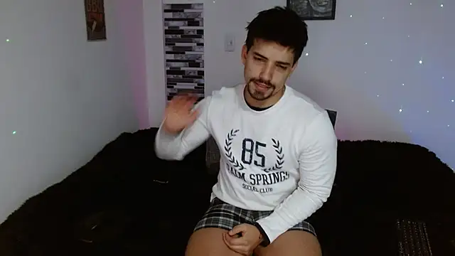 Ian Daviz online show from December 2, 7:26 pm