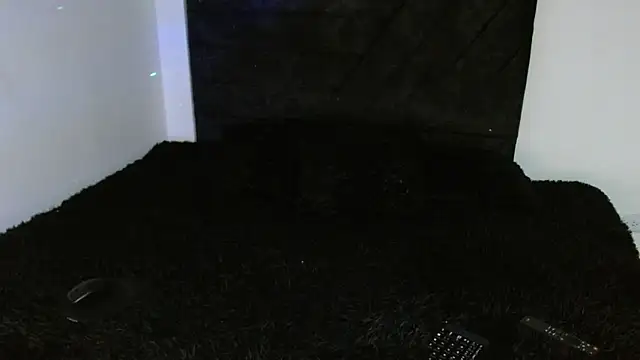 Ian Daviz online show from March 12, 3:27 pm