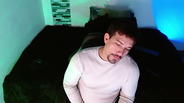 Ian Daviz online show from December 5, 11:42 am