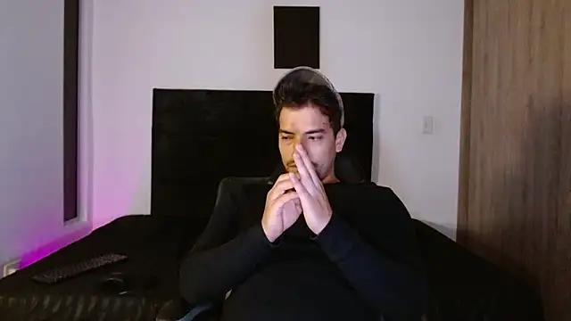 Ian Daviz online show from May 23, 3:27 am