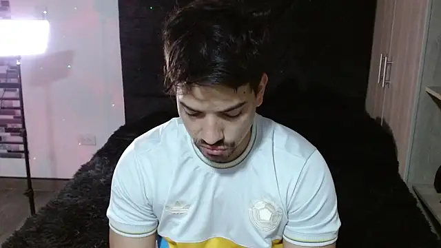 Ian Daviz online show from March 1, 9:09 am