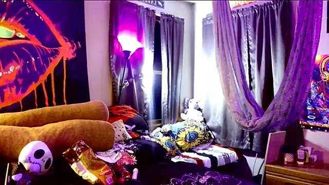 Snapshot of KRYZTALYNXXX chatting on February 20, 7:55 am KRYZTALYNXXX online show from February 20, 7:55 am
