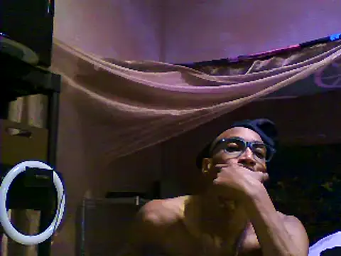 JdLove1 online show from December 31, 4:35 pm