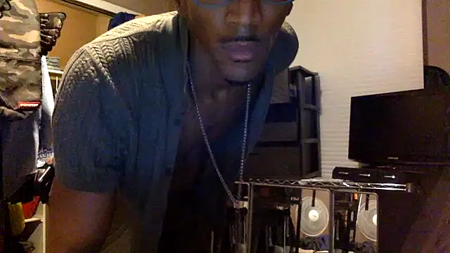 JdLove1 online show from December 29, 8:48 pm