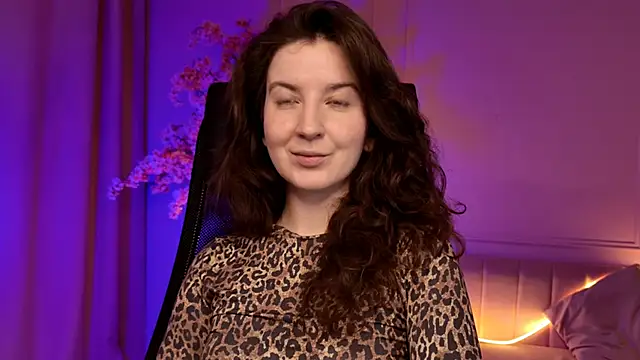 Snapshot of JackieByrd chatting on November 23, 1:21 pm JackieByrd online show from November 23, 1:21 pm