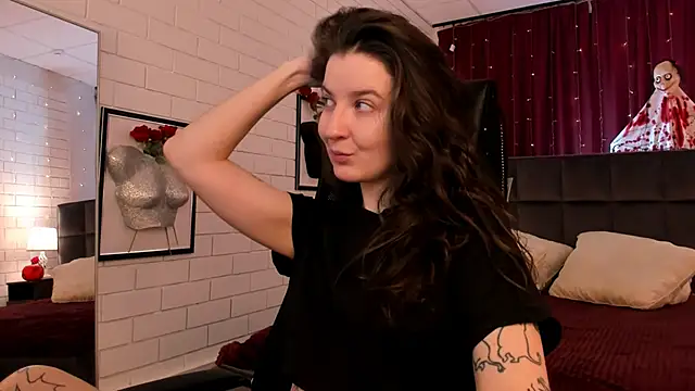 Snapshot of JackieByrd chatting on October 22, 1:32 pm JackieByrd online show from October 22, 1:32 pm