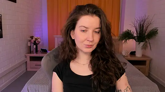 Snapshot of JackieByrd chatting on November 3, 1:15 pm JackieByrd online show from November 3, 1:15 pm