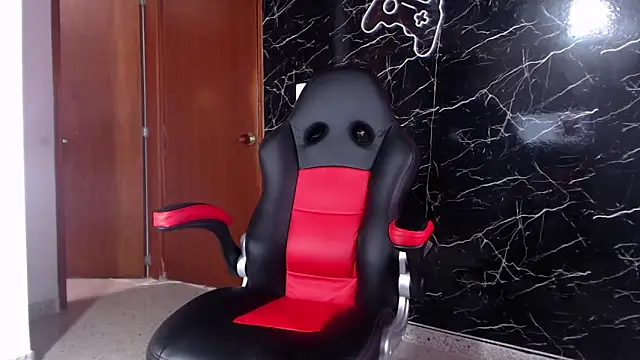 Snapshot of maty_hardx chatting on February 28, 1:58 pm maty hardx online show from February 28, 1:58 pm