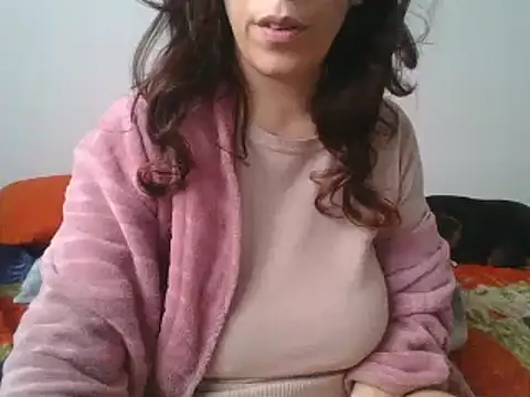 Snapshot of hairygirl80 chatting on March 6, 8:41 am hairygirl80 online show from March 6, 8:41 am