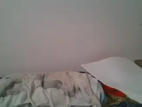 Snapshot of hairygirl80 chatting on February 26, 12:05 pm hairygirl80 online show from February 26, 12:05 pm