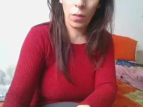 Snapshot of hairygirl80 chatting on March 13, 9:21 am hairygirl80 online show from March 13, 9:21 am