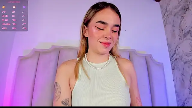 Snapshot of Lucy_Vega chatting on March 7, 11:51 am Lucy Vega online show from March 7, 11:51 am