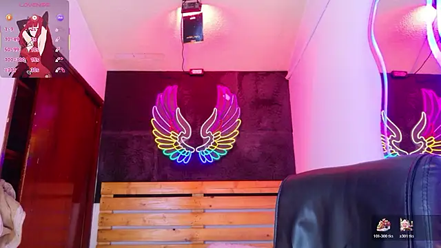 meghan nill online show from March 21, 8:19 am