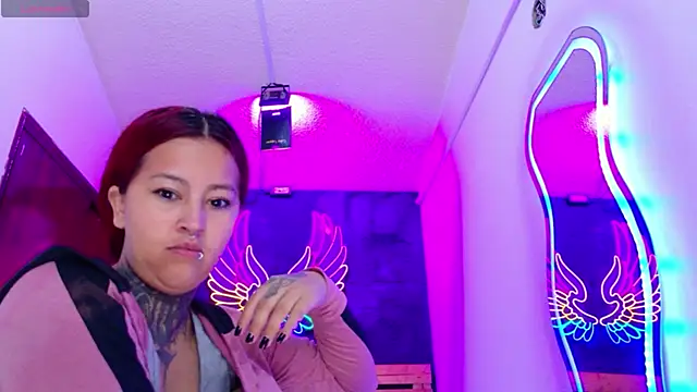 meghan nill online show from March 25, 3:06 am