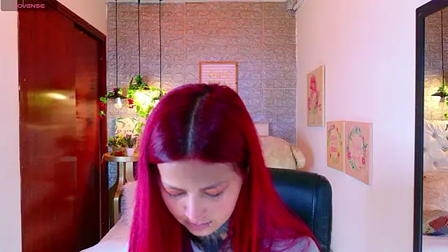 meghan nill online show from February 5, 3:02 am