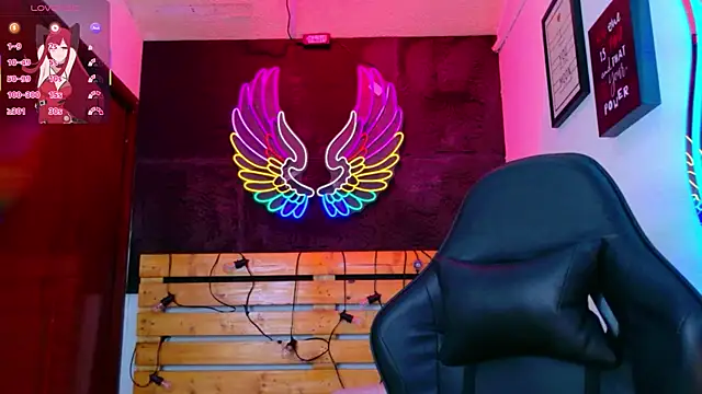 meghan nill online show from April 14, 3:11 am