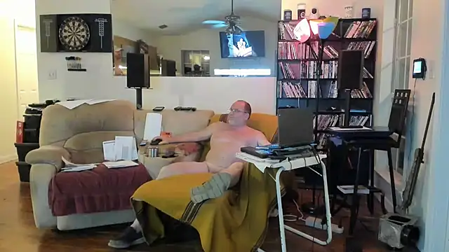 offroadnudist online show from May 16, 4:00 am