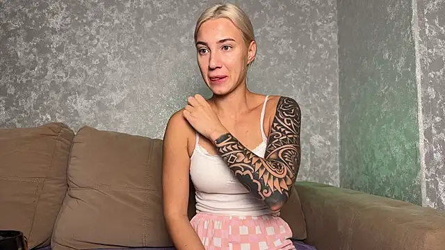 AnneBall online show from November 12, 5:11 am